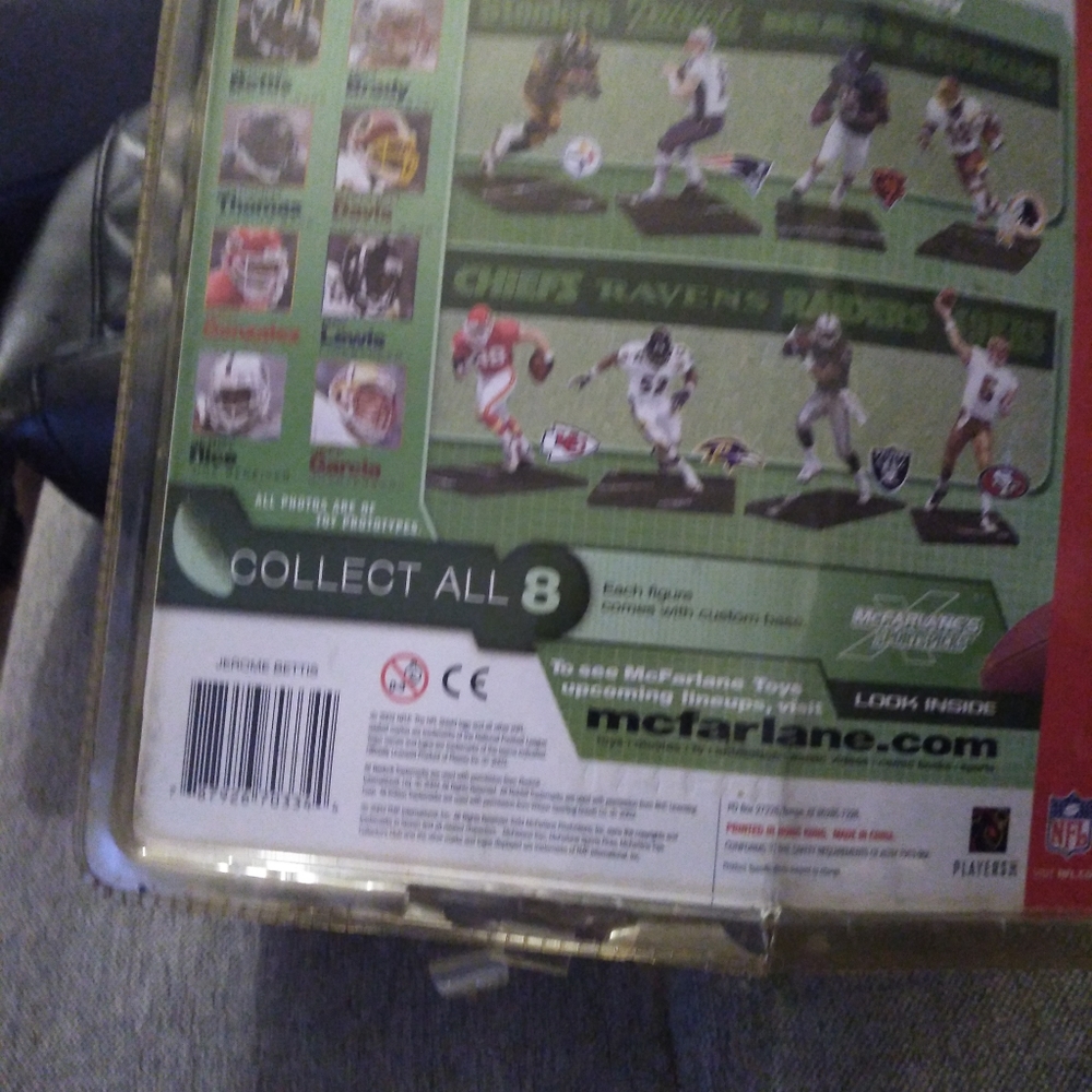Collective item - Picture 3 of 3